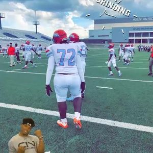 Meet your Posher, Derrick